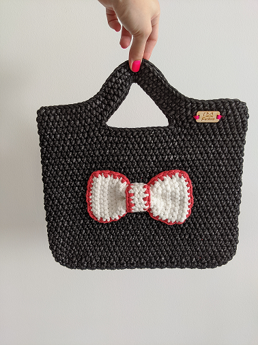 Bow tote