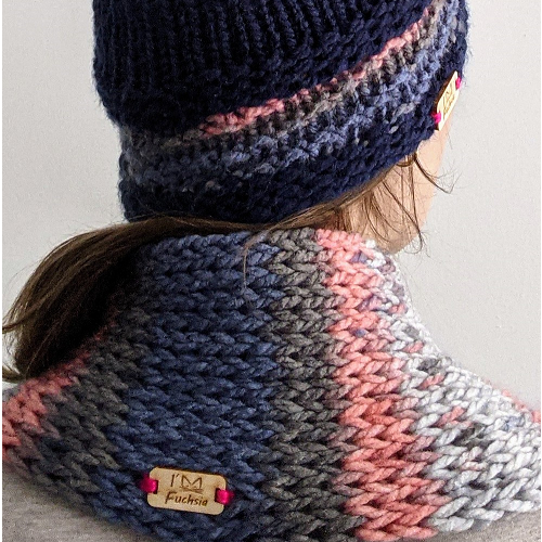 Neck warmer and hat set